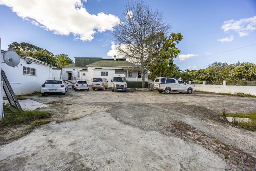 6 Bedroom Property for Sale in King Williams Town Central Eastern Cape